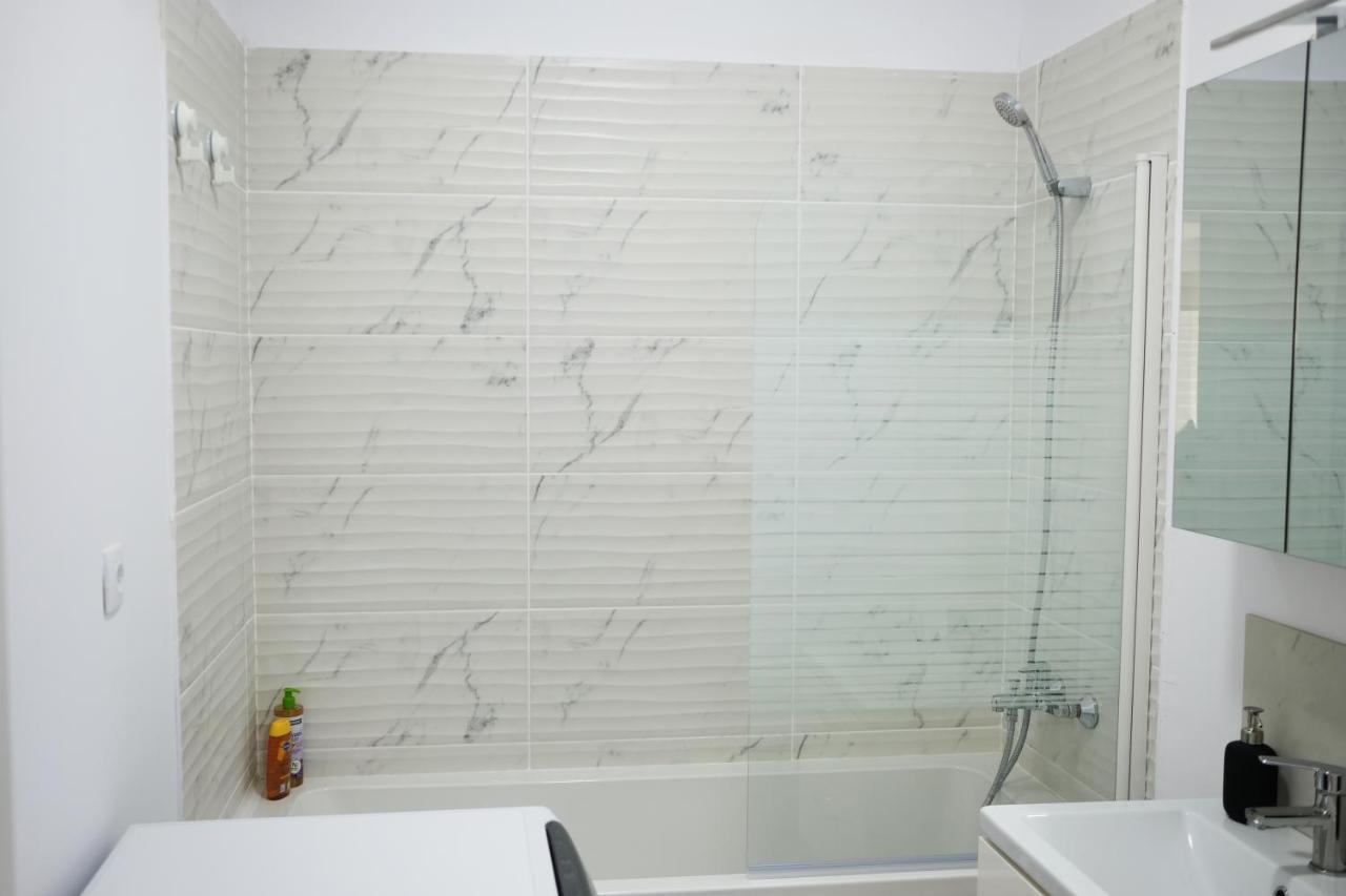 부쿠레슈티 White Flat 아파트 외부 사진